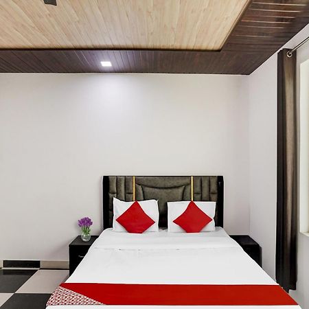 Collection O Love Garden Hotel Ghaziabad Buitenkant foto