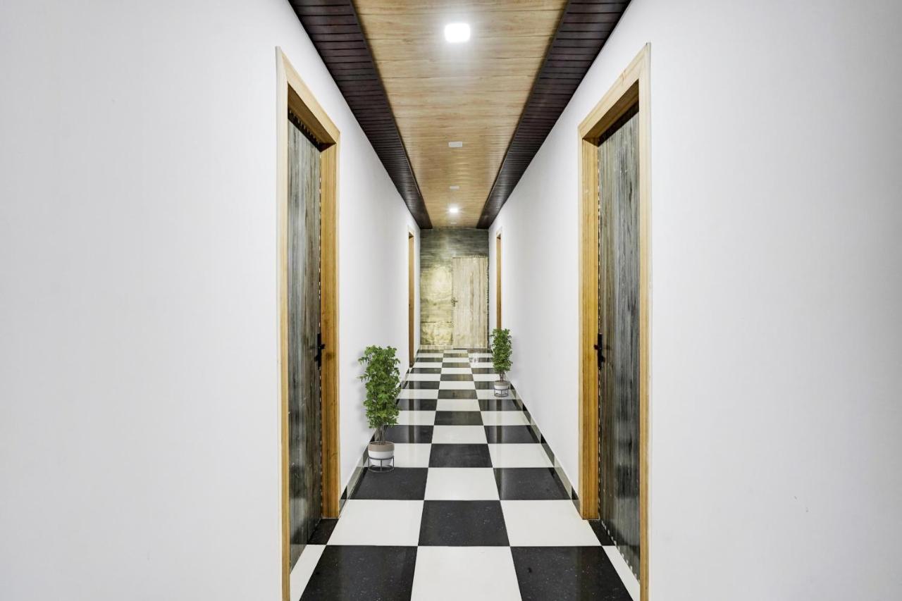 Collection O Love Garden Hotel Ghaziabad Buitenkant foto